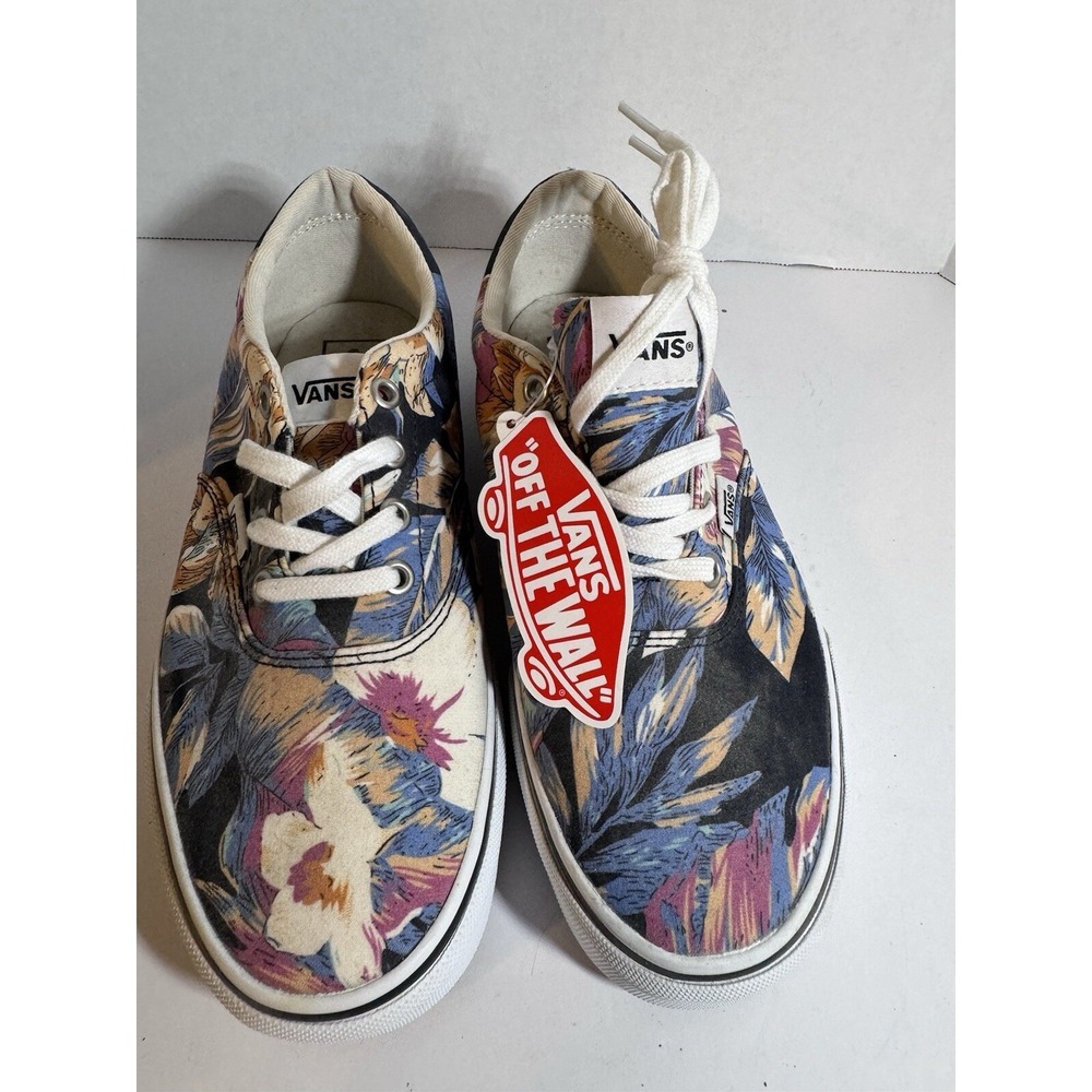 Vans Women's Size 8 - Lot of 2 Pair. Excellent condition! - Picture 2 of 10